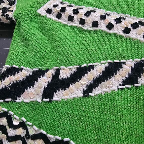 Vintage Design Options Cardigan Womens Med Green Sequins Beaded Glam Grandmacore - Picture 13 of 13